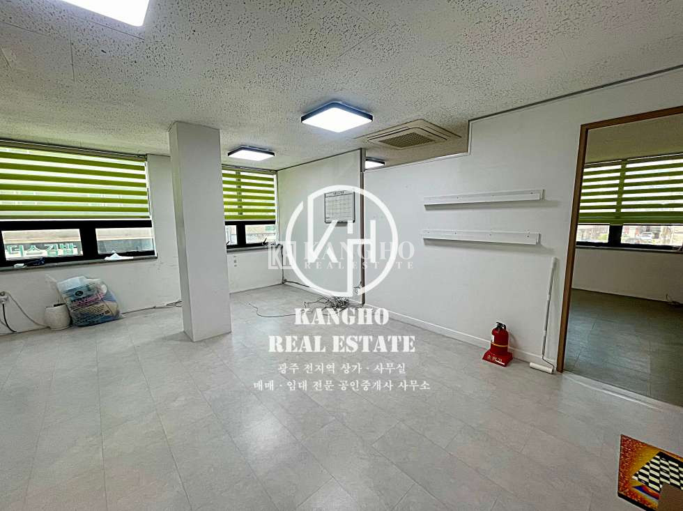 전남광주 서구 치평동 KangHo l 내부사진有, 김대중컨벤션 인근, 내부깔끔, 시스템에어컨 월세 매물번호 29171 사진 2