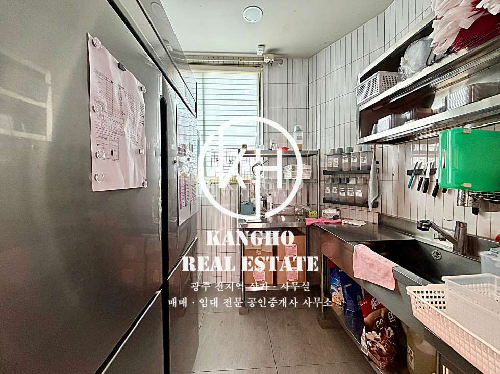 전남광주 광산구 신창동 [신창동상가임대] 우체국사거리 대로변, 유동활발, 노출도좋음, 인테리어최상, 권저렴 월세 매물번호 236007 사진 5