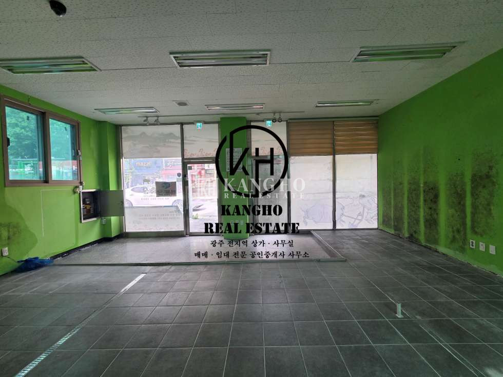 전남광주 북구 매곡동 [매곡동 상가 임대] 파리바게트사거리 메인입지 무권리공실 월세 매물번호 126095 사진 3