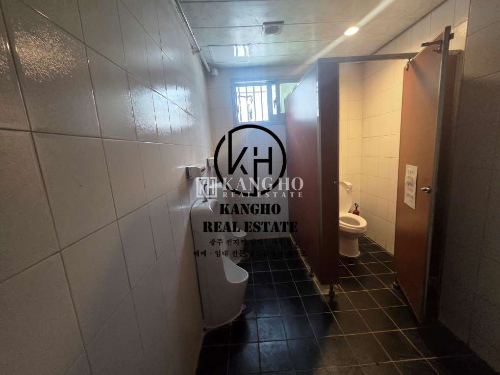전남광주 북구 용봉동 [용봉동 상가 임대] 전철우먹자골목 고기구이 호프주점이자카야 추천 월세 매물번호 58720 사진 4