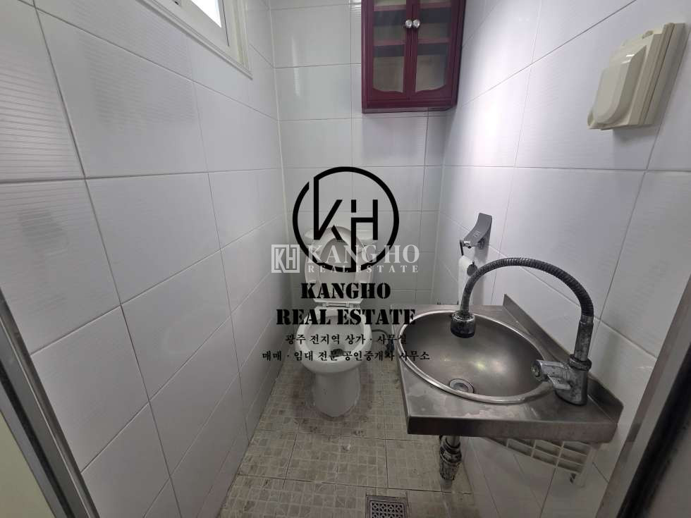전남광주 북구 오치동 [오치동 상가 임대] 서산초 부근 도로변 상가 월세 매물번호 48881 사진 3
