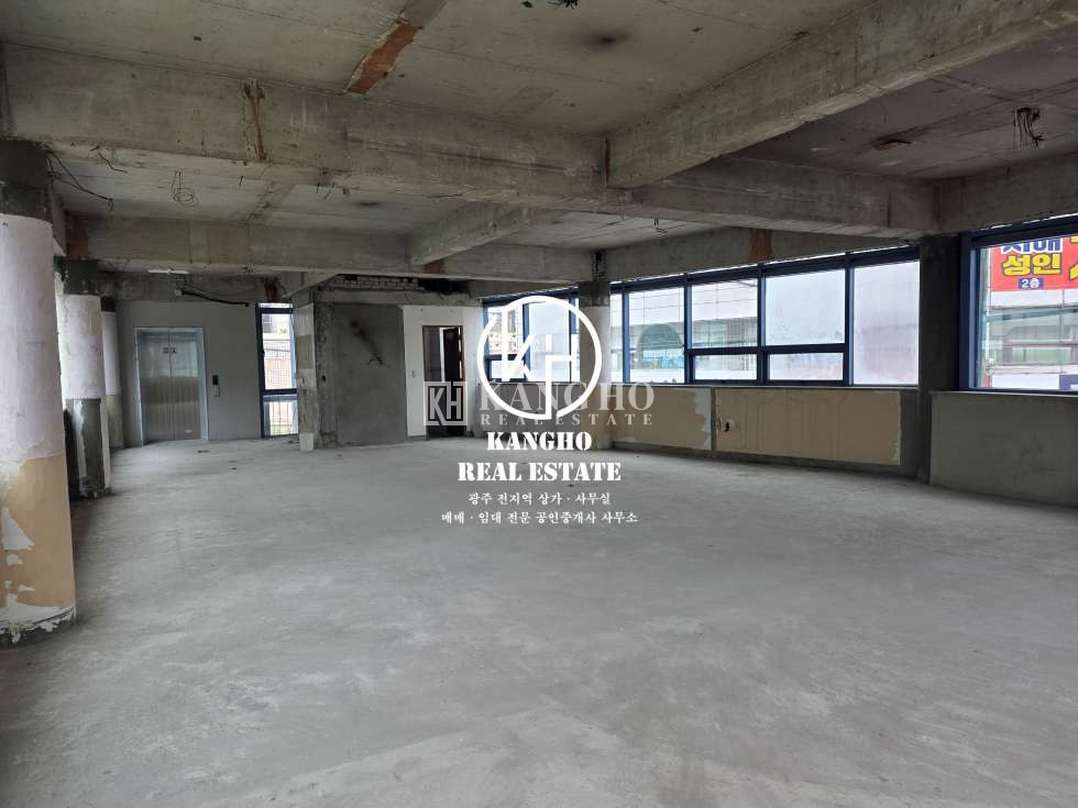 전남광주 북구 용두동 [용두동 상가 임대] 용두사거리 2F 전용42 월세 매물번호 59908 사진 2