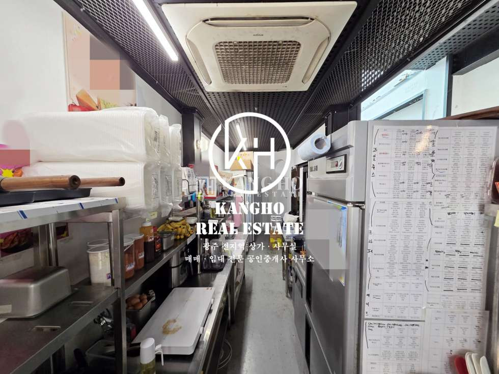 전남광주 광산구 송정동 [송정동 무권리 상가 임대] 광주 광산구 송정동・카페 추천・송정역 앞・송정역 시장・내부깔끔・무권리・유동多 월세 매물번호 78208 사진 5