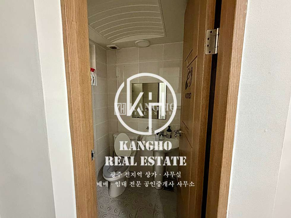 전남광주 광산구 신창동 [신창동상가임대] 뷰티샵 양도양수, 내부깔끔, 내부화장실, 권저렴, 타업종가능 월세 매물번호 77678 사진 3