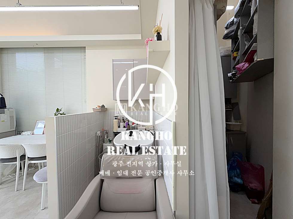 전남광주 광산구 신창동 [신창동상가임대] 미용실 양도양수, 최신인테리어, 주차편리, 권저렴, 즉시입주가능 월세 매물번호 46597 사진 3