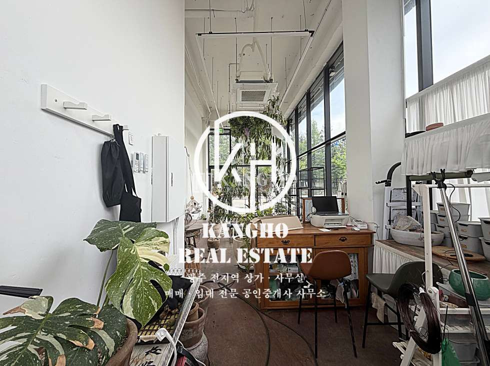 전남광주 광산구 장덕동 [장덕동상가임대] 성덕중 인근 코너상가, 횡단보도 앞 노출도・접근성 최상, 통창으로 개방감 좋음, 권저렴, 모든업종가 월세 매물번호 111156 사진 1