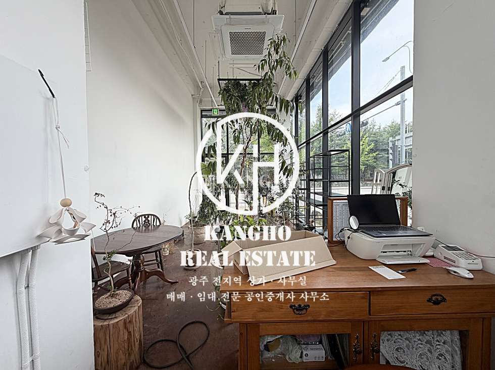 전남광주 광산구 장덕동 [장덕동상가임대] 성덕중 인근 코너상가, 횡단보도 앞 노출도・접근성 최상, 통창으로 개방감 좋음, 권저렴, 모든업종가 월세 매물번호 111156 사진 2
