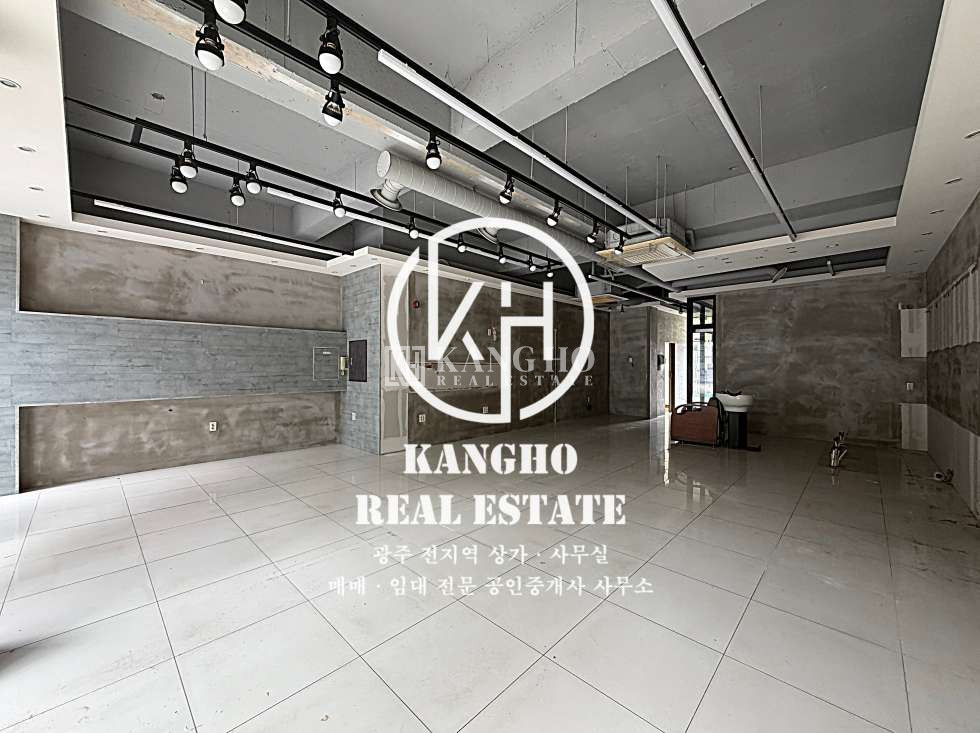 전남광주 광산구 신창동 [신창동 상가임대] 전면넓은 대로변 상가임대, 주변아파트밀집, 현공실, 노출도좋음, 모든업종가능 월세 매물번호 258870 사진 2