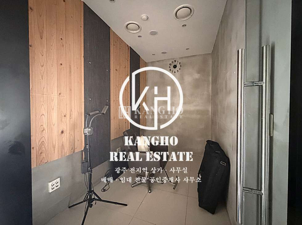 전남광주 광산구 신창동 [신창동 상가임대] 전면넓은 대로변 상가임대, 주변아파트밀집, 현공실, 노출도좋음, 모든업종가능 월세 매물번호 258870 사진 4