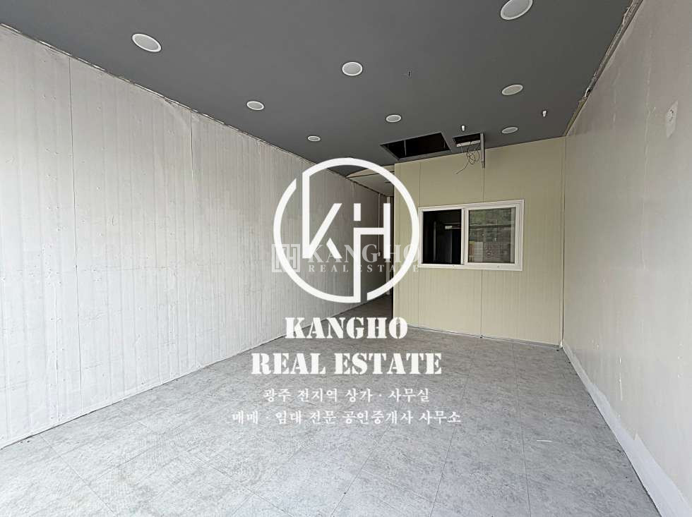 전남광주 광산구 장덕동 [장덕동상가임대] 성덕중 인근 도로변, 무권리, 내부화장실1, 모든업종가능, 즉시입주가능 월세 매물번호 95947 사진 2