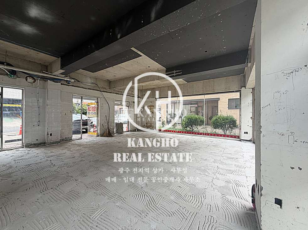전남광주 광산구 장덕동 [장덕동 상가임대] 아파트 바로 옆, 등하교길, 유동최상, 생활상권, 각종 소매점 판매점 미용실 등 추천 월세 매물번호 264959 사진 3