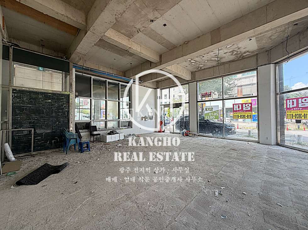 전남광주 광산구 장덕동 [장덕동 상가임대] 롯데아울렛 인근 상업지역, 코너상가, 내부철거완료, 현공실, 즉시입주가능, 노출도 최상 월세 매물번호 30535 사진 1