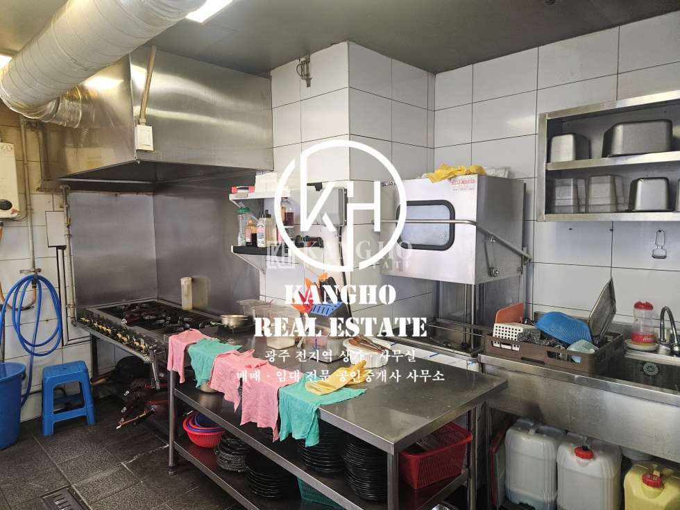 전남광주 광산구 수완동 수완동 지구대 먹자골목 코너에 위치한 식당&주점 임대! 노출도좋은위치! 월세 매물번호 246677 사진 7