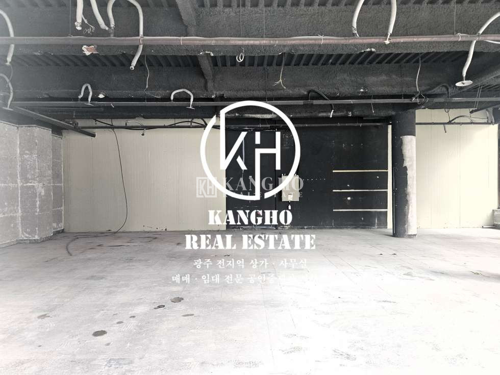 전남광주 서구 치평동 주1동 [치평동 상무지구 상가 임대]공실상가｜식당・고기・ 각종요식업｜사거리코너 노출도최상 월세 매물번호 42196 사진 3