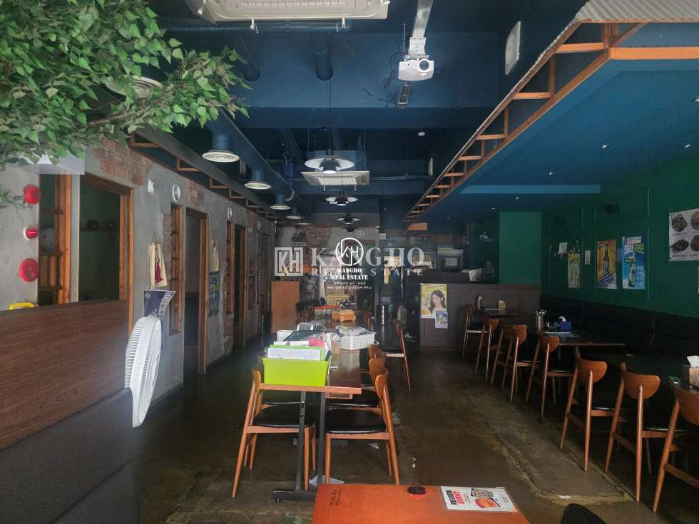 전남광주 북구 용봉동 [용봉동 상가 임대] 상대 메인라인 요리주점 월세 매물번호 286687 사진 2