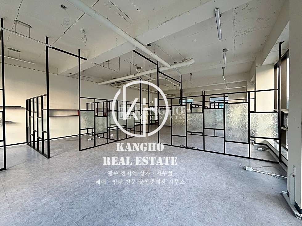 전남광주 남구 임암동 KangHo l 내부사진有, 현공실, 천장・바닥 완비, 사무실 추천, 모든업종가능 월세 매물번호 68286 사진 3