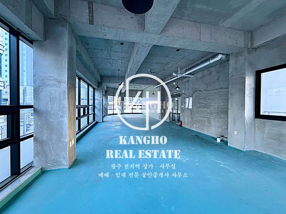 전남광주 남구 임암동 KangHo l 내부사진有, 아파트 정문앞, 즉시입주, 모든업종가능 월세 매물번호 68318 사진 1