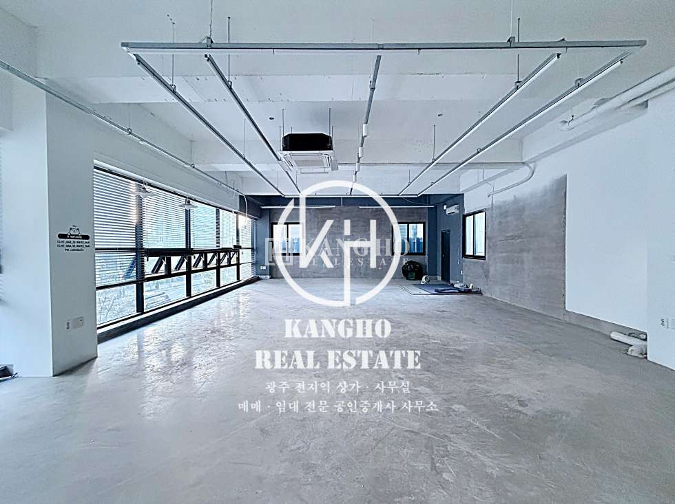 전남광주 남구 임암동 KangHo l 내부사진有, 현공실, 전면넓음, 아파트 정문앞, 시스템에어컨 월세 매물번호 68317 사진 5