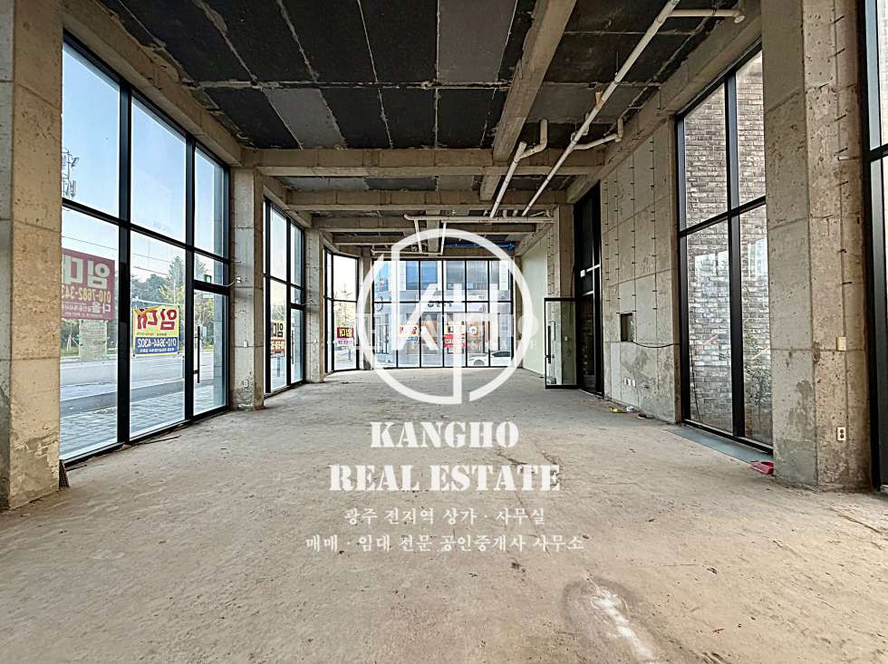 전남광주 남구 임암동 주건축물제1동 KangHo l 내부사진有, 효천1지구 , 현공실, 층고높음, 주차편리, 전면 넓음 월세 매물번호 68323 사진 3