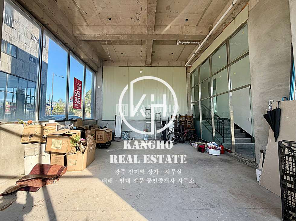 전남광주 남구 임암동 KangHo l 내부사진有, 코너자리, 층고높음, 노출도 최상, 모든업종가능 월세 매물번호 69035 사진 2