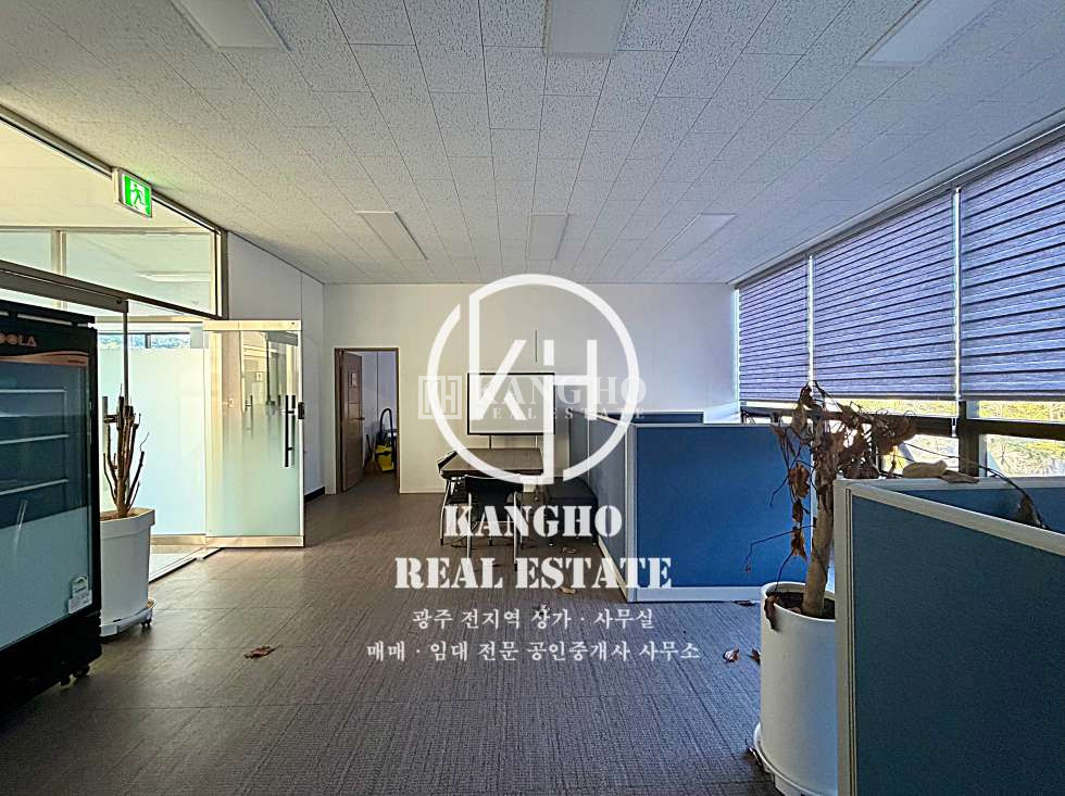 전남광주 남구 임암동 KangHo l 내부사진有, 현공실, 천장・바닥완비, 룸2개, 사무실 추천 월세 매물번호 69037 사진 2