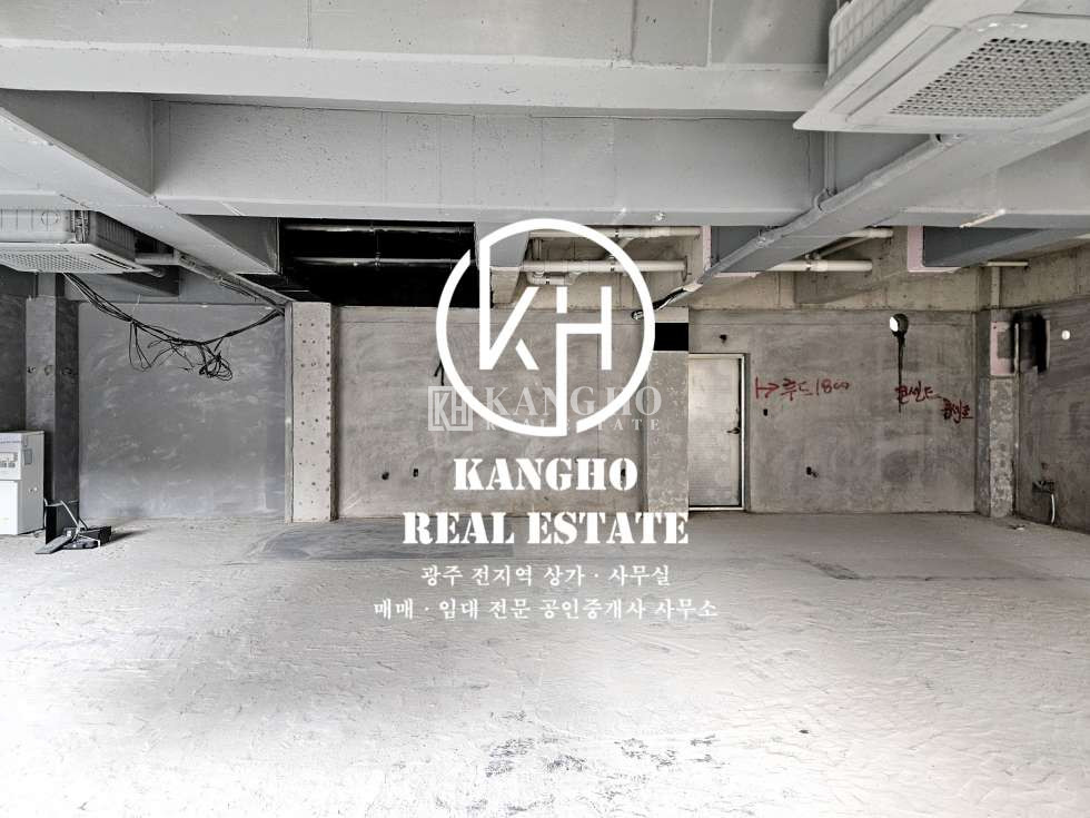 전남광주 광산구 수완동 [수완동 수완지구 상가 임대]공실상가｜식당 고기 호프 각종요식업｜1층단독사용 전면넓음 월세 매물번호 10029 사진 1