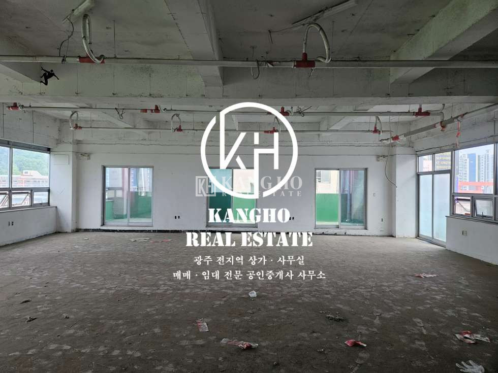 전남광주 서구 동천동 메디프라자동 동천동 2층 단독사용 대형면적 상가임대! 주변 대단지 아파트 밀집상권! 월세 매물번호 107945 사진 2
