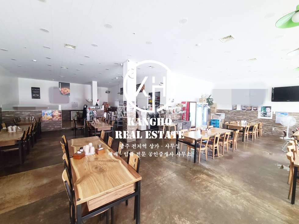 전남광주 광산구 쌍암동 [첨단 쌍암동 상가 임대] 음식점추천・첨단메가박스앞・내부깔끔・도로변1층・유동多 월세 매물번호 45157 사진 2