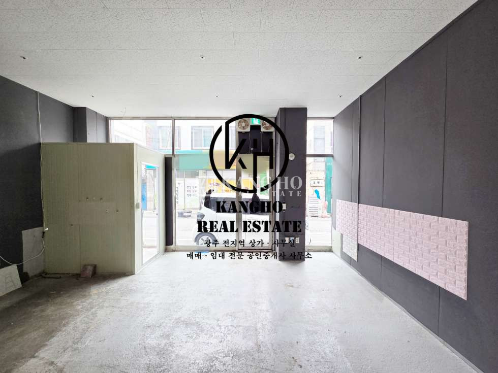 전남광주 광산구 우산동 [우산동 상가 임대] 판매점・카페・대단지아파트인근・도로변1층・무권리공실 월세 매물번호 68310 사진 2