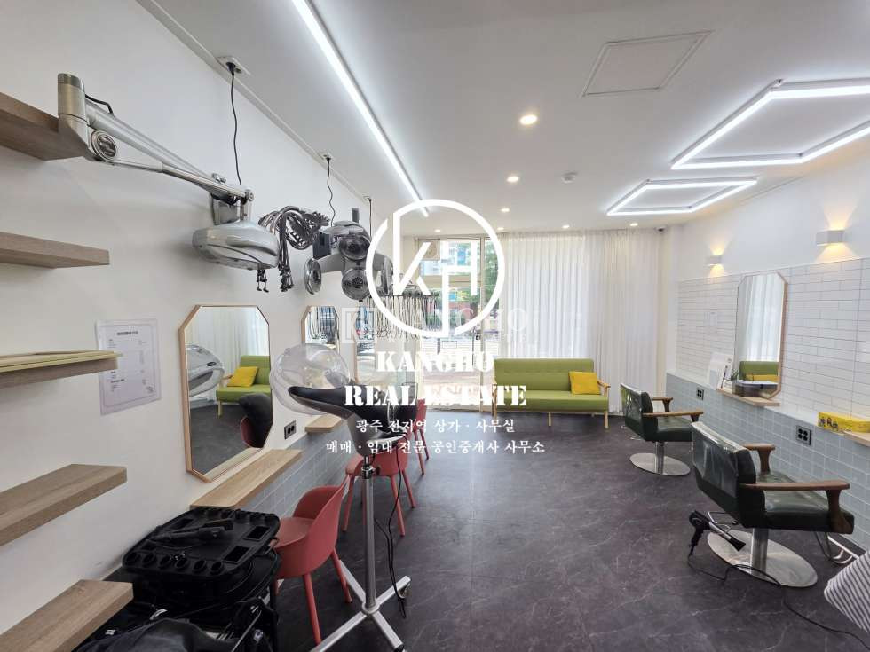 전남광주 광산구 월곡동 대영빌딩동 [월곡동 상가 임대] 미용실양도・대단지아파트・횡단보도앞・도로변1층・내부깔끔 월세 매물번호 293482 사진 3