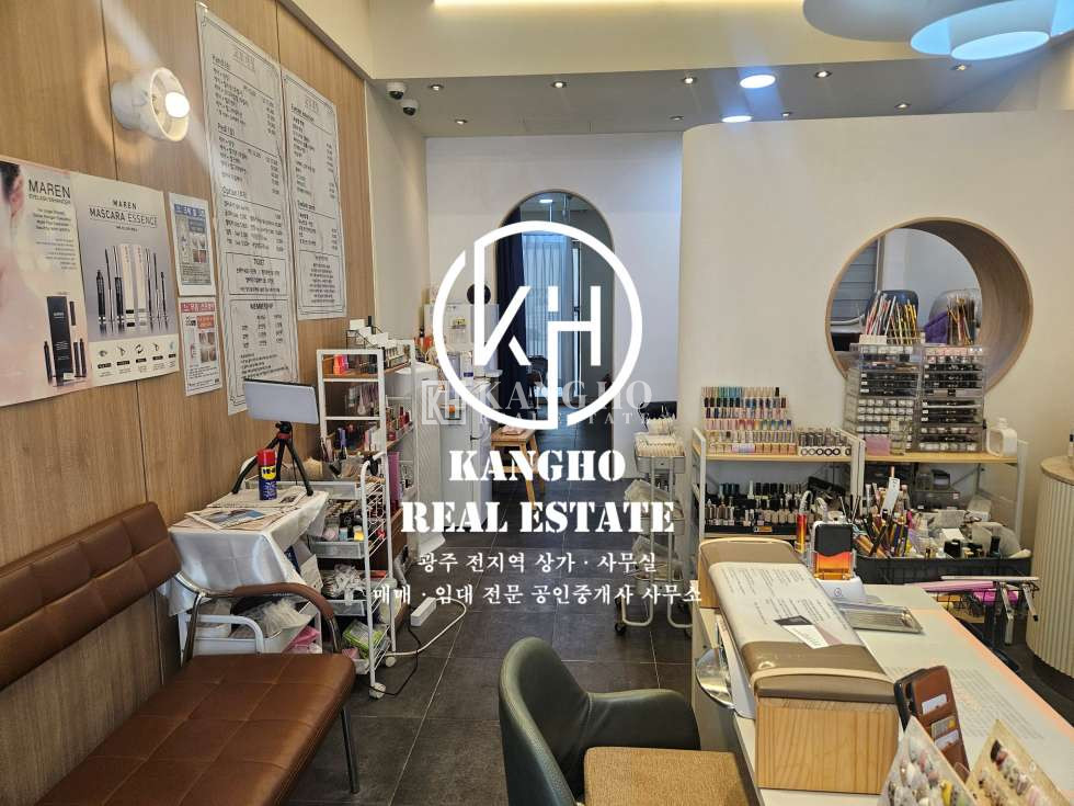 전남광주 서구 동천동 동천동 2~3단지 사이 메인도로변에 위치한 내부 깔끔한 상가임대! 뷰티업&애견미용추천! 월세 매물번호 176486 사진 1