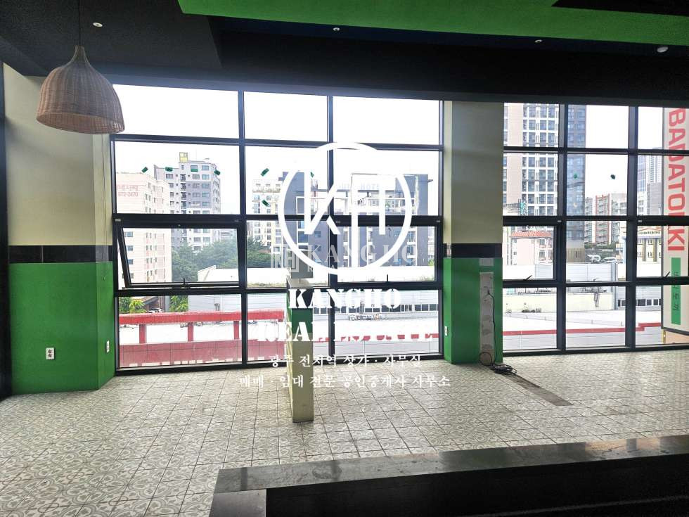 전남광주 광산구 쌍암동 [첨단 쌍암동 상가 임대]공실상가｜코너위치 업종제한없음 테라스별도 노출도최상 월세 매물번호 33280 사진 2