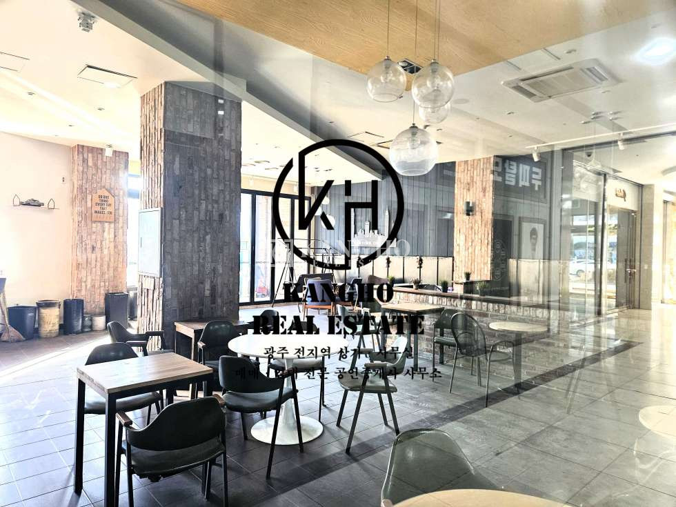 전남광주 서구 치평동 치평동 내부시설 완비된 무권리 공실 상가임대!상무역도보5분!내부철거가능! 월세 매물번호 80770 사진 2
