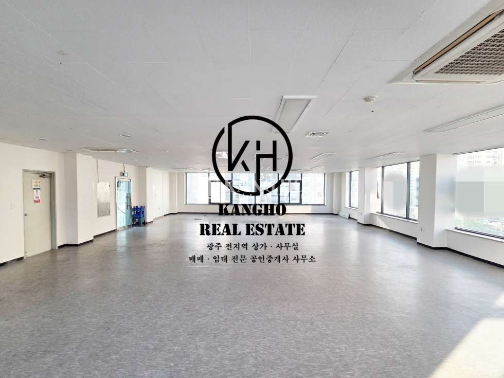 전남광주 광산구 우산동 [우산동 상가 임대] 사무실추천・대단지아파트앞・도로변5층・무권리공실・유동多 월세 매물번호 71765 사진 4