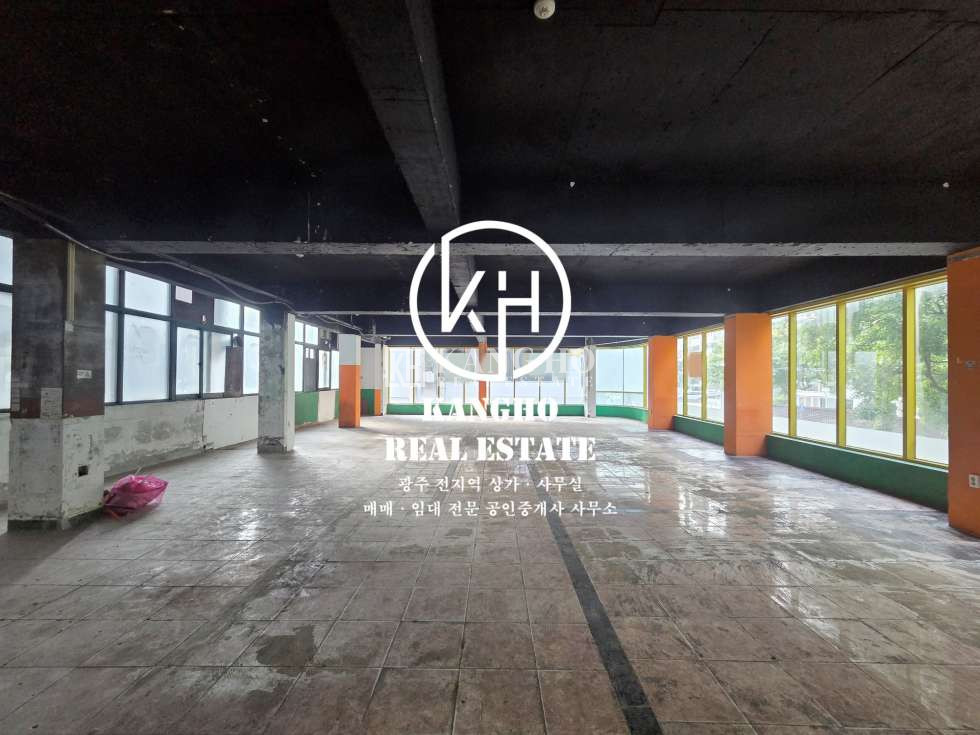 전남광주 광산구 우산동 [우산동 상가 임대] 필라테스・체육시설・콜럼버스・대단지아파트・무권리・유동多 월세 매물번호 71717 사진 3