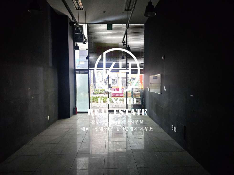 전남광주 서구 치평동 테라스가든동 치평동 광명메이루즈 단지내 무권리 공실 상가임대!성인PC방도 가능! 월세 매물번호 81227 사진 2