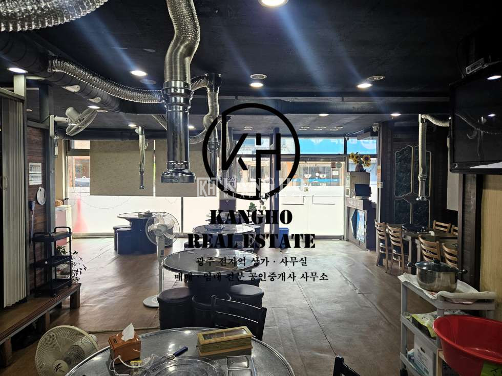 전남광주 서구 치평동 [치평동 상무지구 상가 임대]고기・구이・먹자초입・시설완비・접근성좋음 월세 매물번호 37038 사진 2