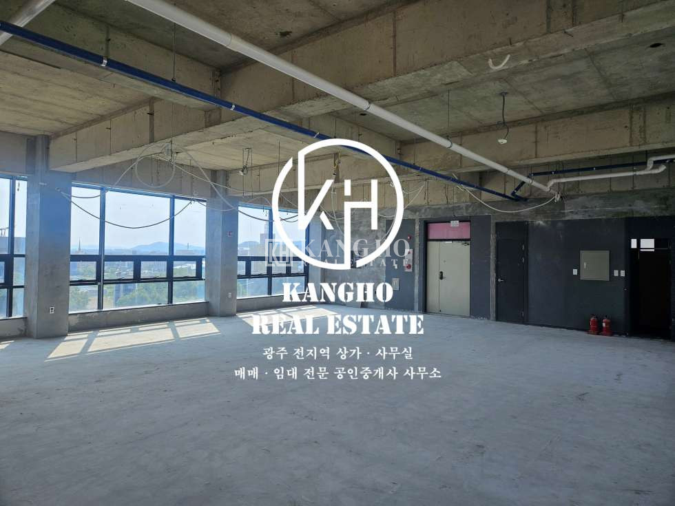 전남광주 서구 치평동 [치평동 상무지구 상가 임대]김대중컨벤션역 앞에 위치한 내부 철거완료된 상가임대! 월세 매물번호 39723 사진 3
