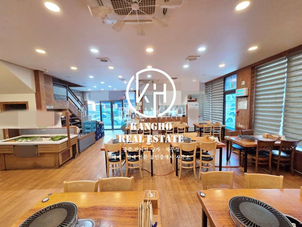 전남광주 광산구 쌍암동 A동 [쌍암동 상가 임대] 음식점양도・첨단병원・먹자라인・도로변・내부깔끔・유동多 월세 매물번호 86209 사진 1