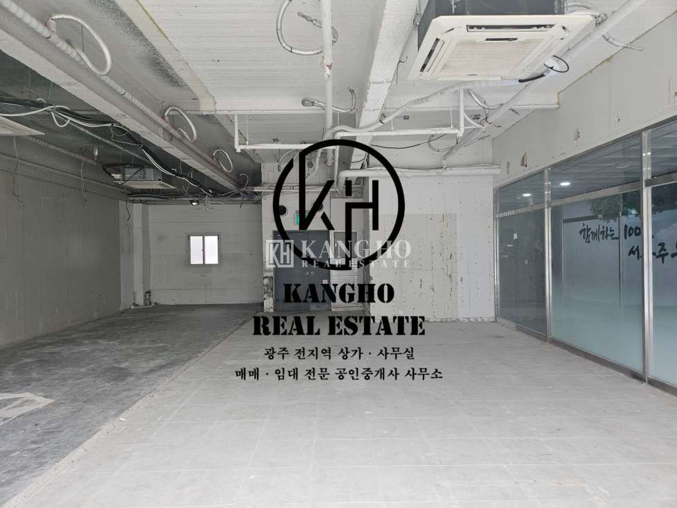 전남광주 서구 치평동 가동 [치평동 상무지구 상가 임대]공실상가・대로변위치・모든업종가・유동및차량통행다수 월세 매물번호 37221 사진 2