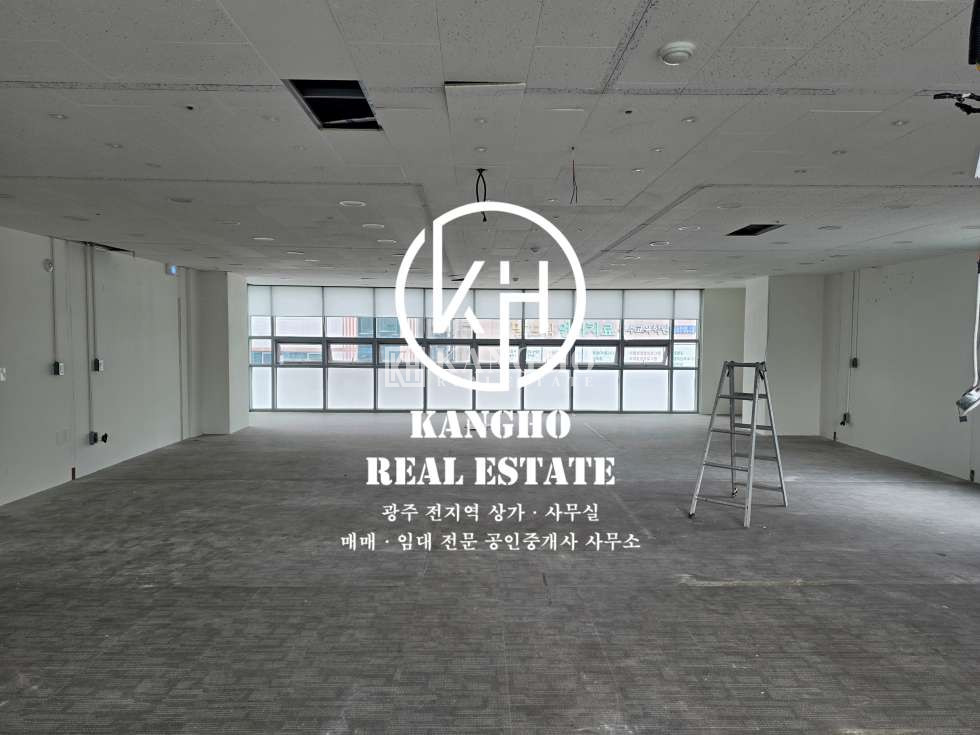 전남광주 서구 치평동 상무지구 세정아울렛 옆에 위치한 내부 칸막이 시설된 깔끔한 상가임대! 월세 매물번호 81270 사진 2