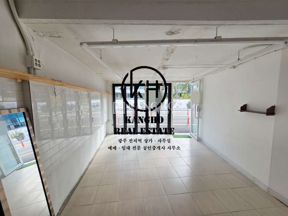 전남광주 광산구 송정동 [송정동 상가 임대] 판매점・광산구청앞・도로변1층・내부깔끔・무권리・유동多 월세 매물번호 126200 사진 6