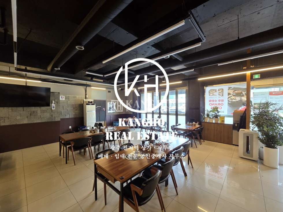 전남광주 광산구 수완동 수완동 지구대 대로변에 위치한 내부시설 완벽한 식당 상가임대! 월세 매물번호 10742 사진 3