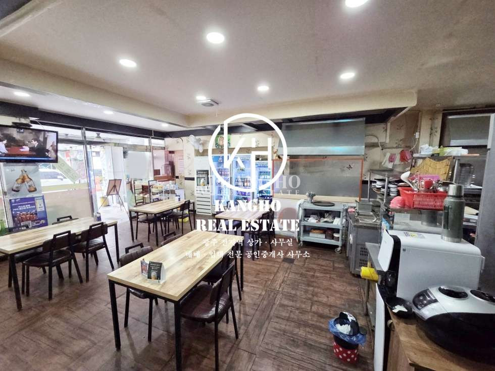 전남광주 광산구 월계동 [월계동 상가 임대] 호프・음식점・원조먹자골목・1층상가・내부깔끔・유동多 월세 매물번호 111166 사진 2