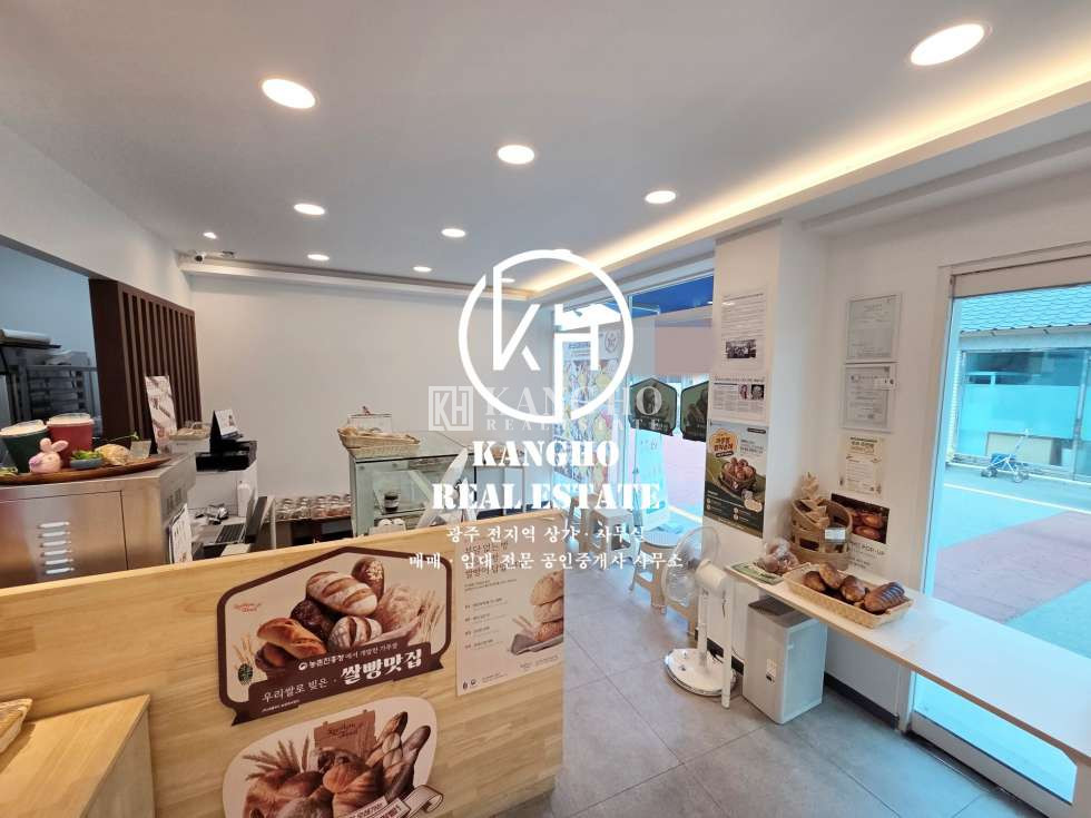 전남광주 광산구 송정동 [송정동 상가 임대] 베이커리・카페・아델리움더시티・도로변1층・내부깔끔 월세 매물번호 264943 사진 2