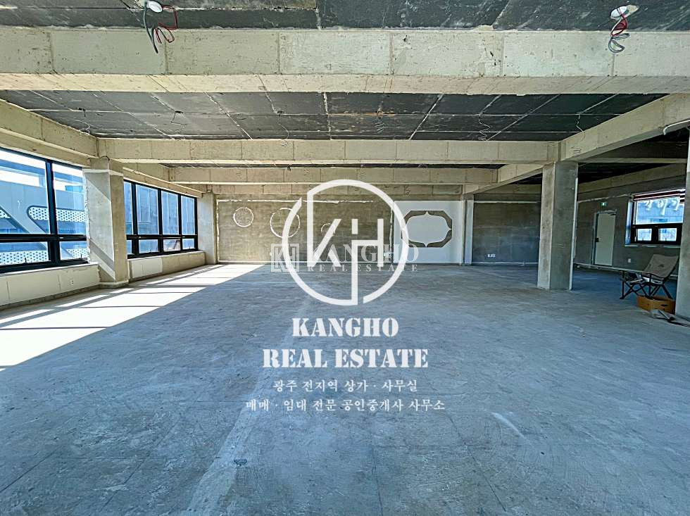 전남광주 광산구 하남동 KangHo l 내부사진有, 현공실, 내부철거, 테라스, 모든업종가능 월세 매물번호 42073 사진 4