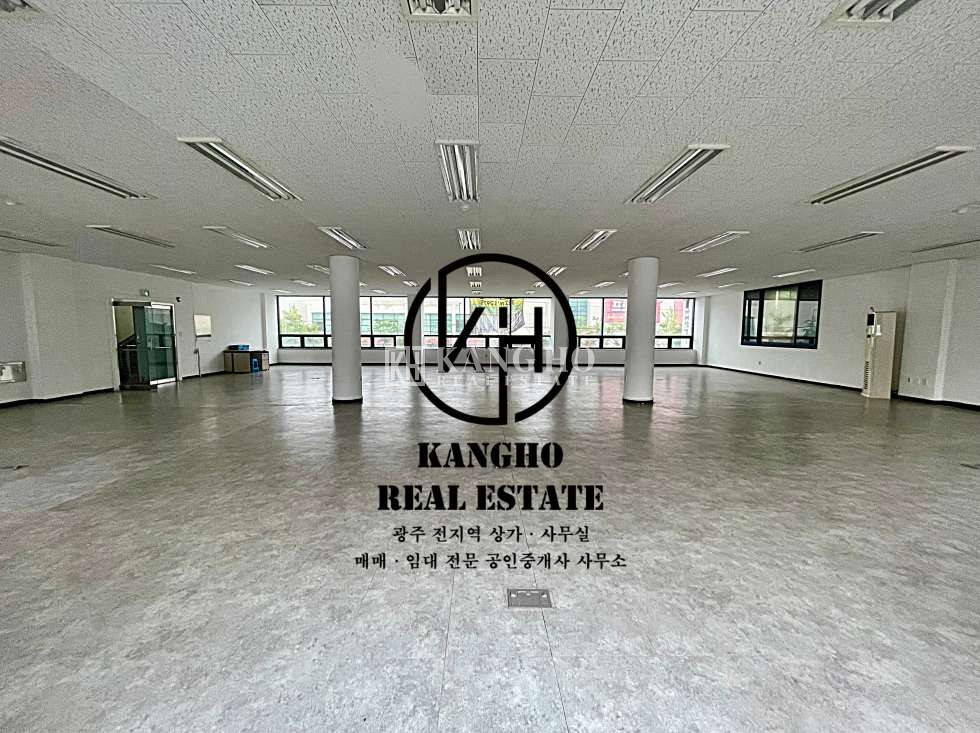 전남광주 광산구 하남동 KangHo l 내부사진有, 홈플러스 맞은편, 대형평수, 내부깔끔 월세 매물번호 37185 사진 1