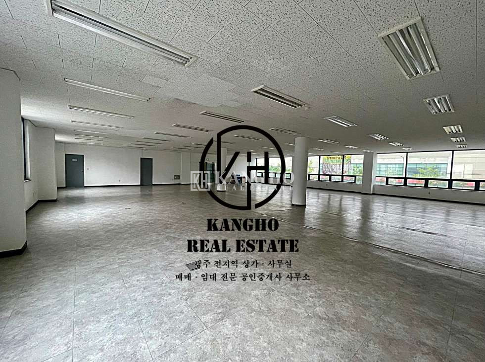 전남광주 광산구 하남동 KangHo l 내부사진有, 홈플러스 맞은편, 대형평수, 내부깔끔 월세 매물번호 37185 사진 3