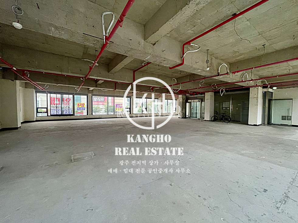 전남광주 광산구 하남동 KangHo l 내부사진有, 홈플러스 맞은편, 내부철거, 광고효과 최상 월세 매물번호 35011 사진 4