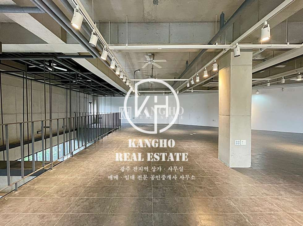 전남광주 광산구 신창동 [신창동상가임대] 보건대 인근 대형평수, 신축상가, 현공실, 내부깔끔, 시스템에어컨2, 즉시입주가능 월세 매물번호 348074 사진 5